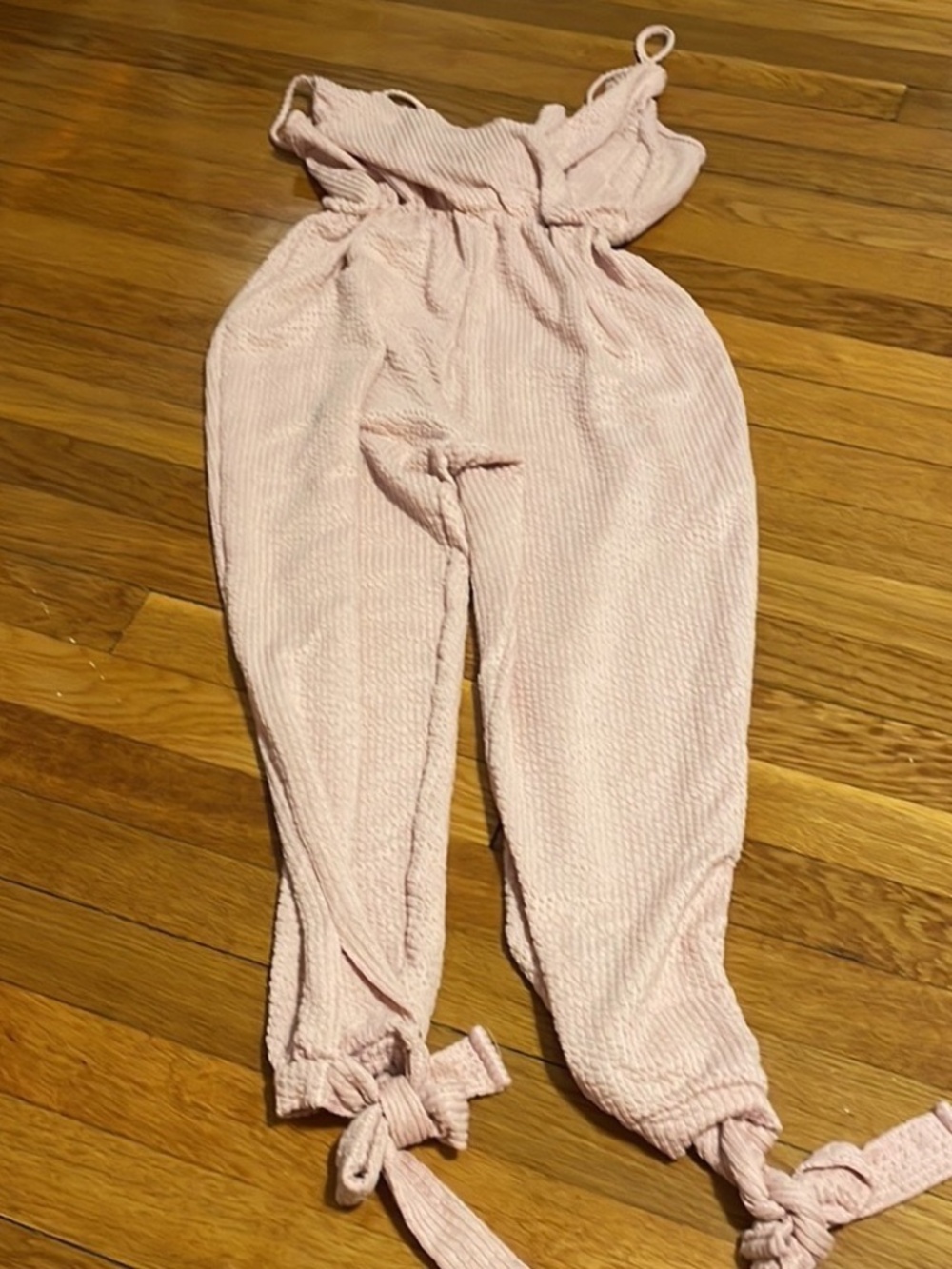SIZE LARGE WOMEN'S LIGHT PINK JUMPER JUMPSUIT LOT5974